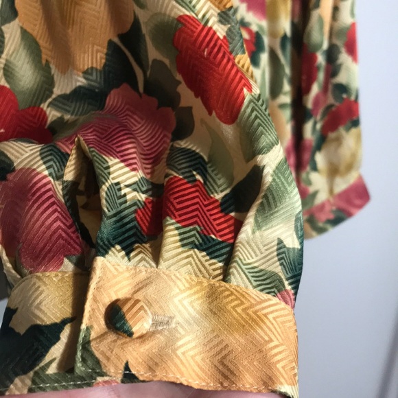 Silk Albert Nipon Floral Print Blouse - Picture 4 of 5